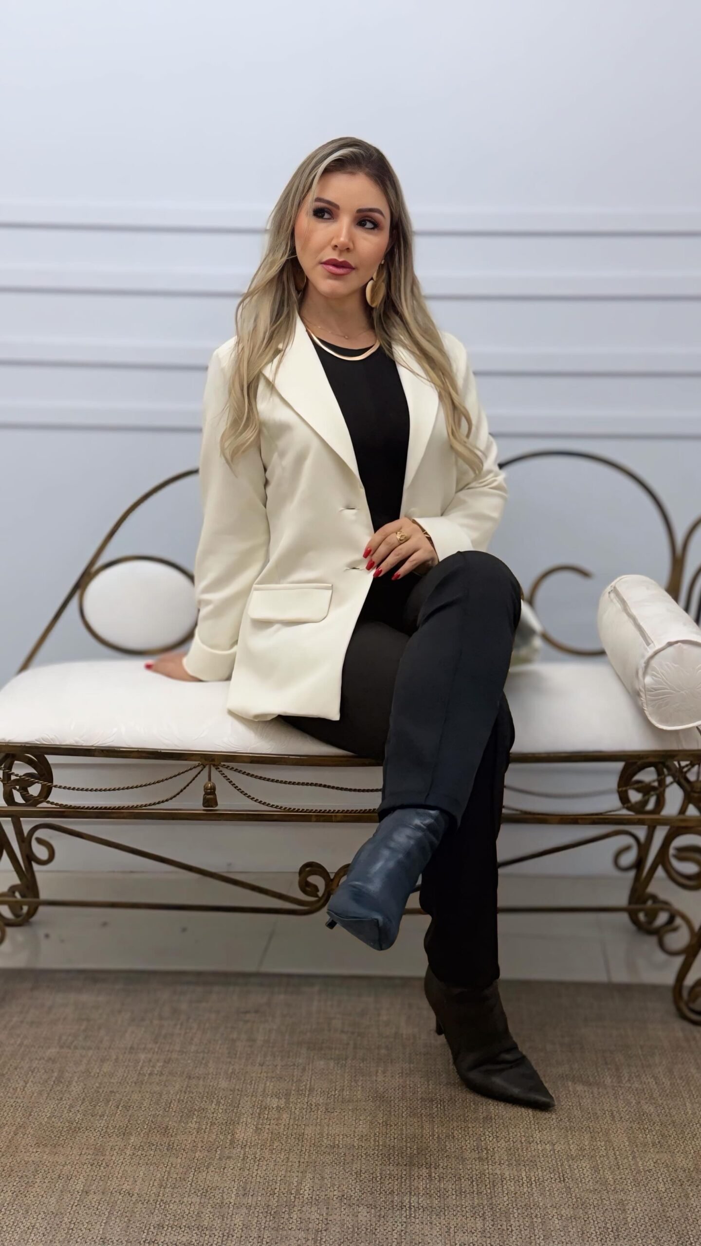 659056843 18576845416043468 1206469376032155961 n scaled