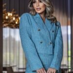 Conjunto Alfaiataria Cropped e Saia