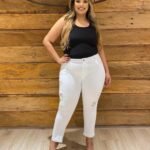 CALÇA CROPPED BRANCA PLUS SIZE