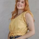 BLUSA COM AMARRAÇÃO